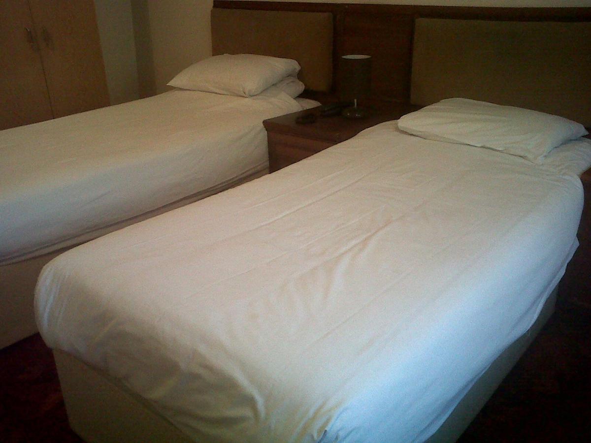 Mary Rose Inn Hotel Orpington Oda fotoğraf